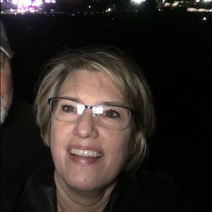 Meet your Posher, Christi